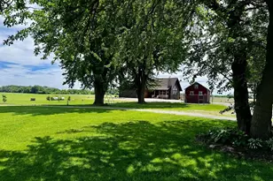 W4819 Vangen Rd, Rio, WI 53960 - Photo 86