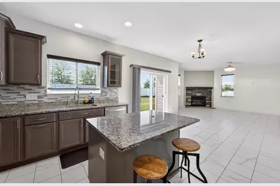148 Caraway Place, Sun Prairie, WI 53590 - Photo 10