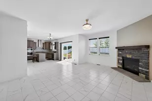 148 Caraway Pl, Sun Prairie, WI 53590 - Photo 8