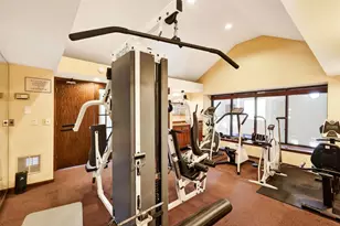 545 D'onofrio Dr, Madison, WI 53719 - Photo 36
