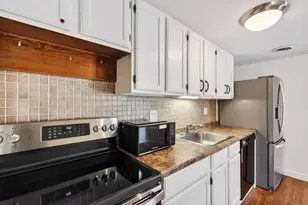 545 D'onofrio Dr, Madison, WI 53719 - Photo 2