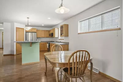 1565 Okeeffe Avenue, Sun Prairie, WI 53590 - Photo 18