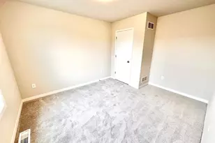 317 Orchid Ave, Stoughton, WI 53589 - Photo 18