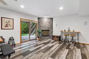 1917 Winchester Way, Waunakee, WI 53597 - Photo 28