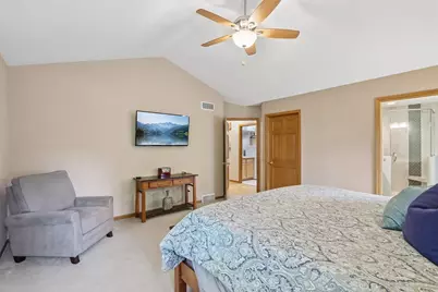 1917 Winchester Way, Waunakee, WI 53597 - Photo 18