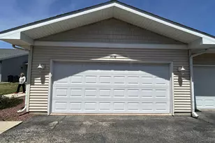 4636 Woodgate Dr, Janesville, WI 53546 - Photo 6