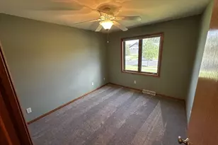 2401 Autumn Crest Rd, Stoughton, WI 53589 - Photo 12