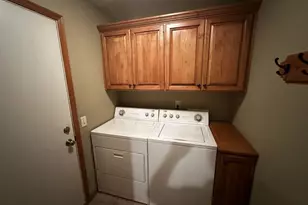 2401 Autumn Crest Rd, Stoughton, WI 53589 - Photo 14