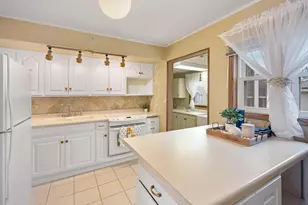 205 W Cherry St, Fox Lake, WI 53933 - Photo 8