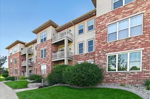 141 Metro Terrace, Madison, WI 53718 - Photo 2