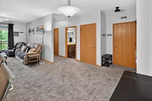 141 Metro Terrace, Madison, WI 53718 - Photo 16