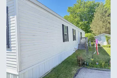 871 S Main Street #184, Fond du Lac, WI 54935 - Photo 2