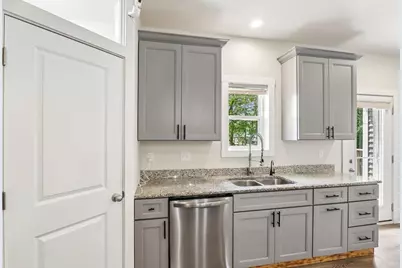 706 E Mason Drive, Edgerton, WI 53534 - Photo 8