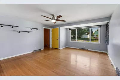 704 E South Street, Beaver Dam, WI 53916 - Photo 6