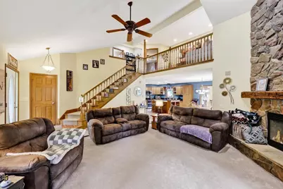 3212 Rockport Park Drive, Janesville, WI 53548 - Photo 8