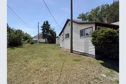 421 W Bridge Street, New Lisbon, WI 53950 - Photo 24