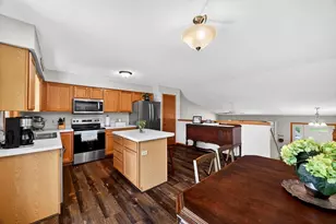 6217 Adobe Way, Madison, WI 53719 - Photo 14