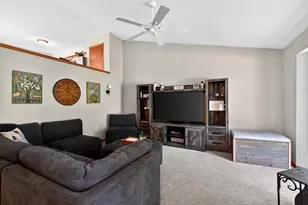6217 Adobe Way, Madison, WI 53719 - Photo 4