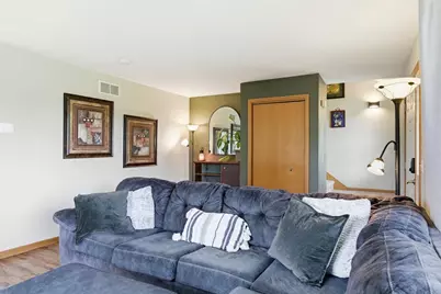1183 Homestead Drive, Sun Prairie, WI 53590 - Photo 10