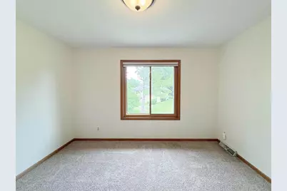 512 Old Indian Trail, DeForest, WI 53532 - Photo 54