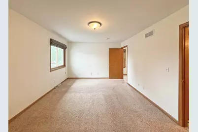 512 Old Indian Trail, DeForest, WI 53532 - Photo 40