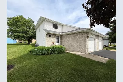 512 Old Indian Trail, DeForest, WI 53532 - Photo 2
