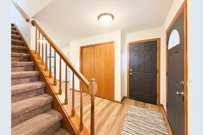 512 Old Indian Trail, DeForest, WI 53532 - Photo 12