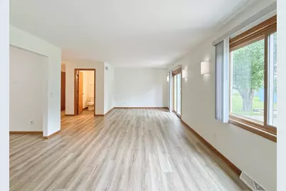 512 Old Indian Trail, DeForest, WI 53532 - Photo 24