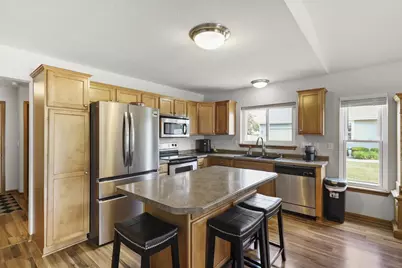614 Belmont Drive, Watertown, WI 53094 - Photo 6