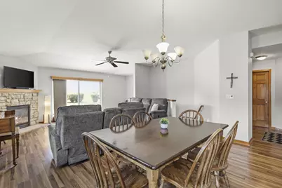 614 Belmont Drive, Watertown, WI 53094 - Photo 12