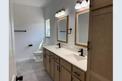 400 Mine Street, Baraboo, WI 53913 - Photo 10