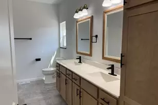 402 Mine Road, Baraboo, WI 53913 - Photo 10