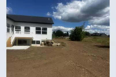 402 Mine Street, Baraboo, WI 53913 - Photo 6