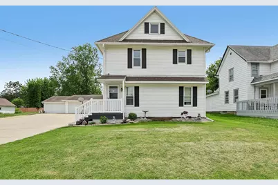 129 W Main Street, Dane, WI 53529 - Photo 2