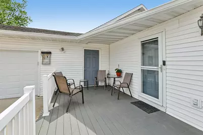 129 W Main Street, Dane, WI 53529 - Photo 4