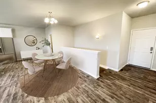 489 S Vine St, Belleville, WI 53508 - Photo 6