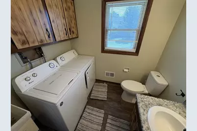 300 S Park Street, Albany, WI 53502 - Photo 20