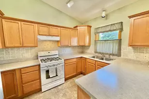 4630 Glacier View Dr, Milton, WI 53563 - Photo 14