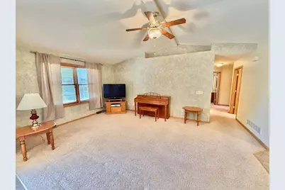 4630 Glacier View Drive, Milton, WI 53563 - Photo 8