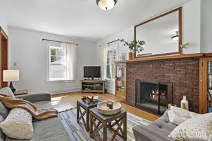 211 Vista Rd, Madison, WI 53726 - Photo 6