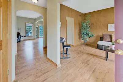 282 Lakeview Drive, Whitewater, WI 53190 - Photo 4