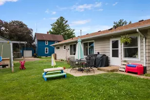 260 Holly Ct, Prairie Du Sac, WI 53578 - Photo 30