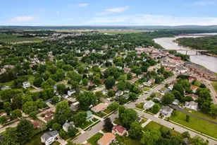 260 Holly Ct, Prairie Du Sac, WI 53578 - Photo 36