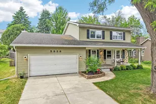 5838 Roanoke Dr, Fitchburg, WI 53719 - Photo 38