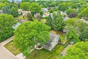 5838 Roanoke Dr, Fitchburg, WI 53719 - Photo 32