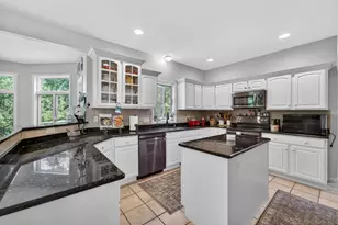 3098 Barrington Hills Ct, Fitchburg, WI 53711 - Photo 14