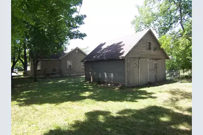1721 Harrison Avenue, Beloit, WI 53511 - Photo 8