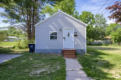 429 West Avenue, Mauston, WI 53948 - Photo 2