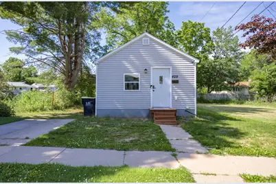 429 West Avenue, Mauston, WI 53948 - Photo 4