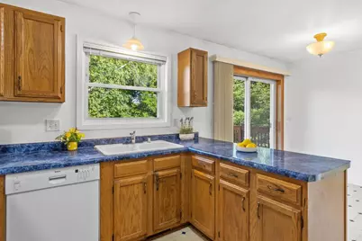 2318 Whitlock Road, Madison, WI 53719 - Photo 6
